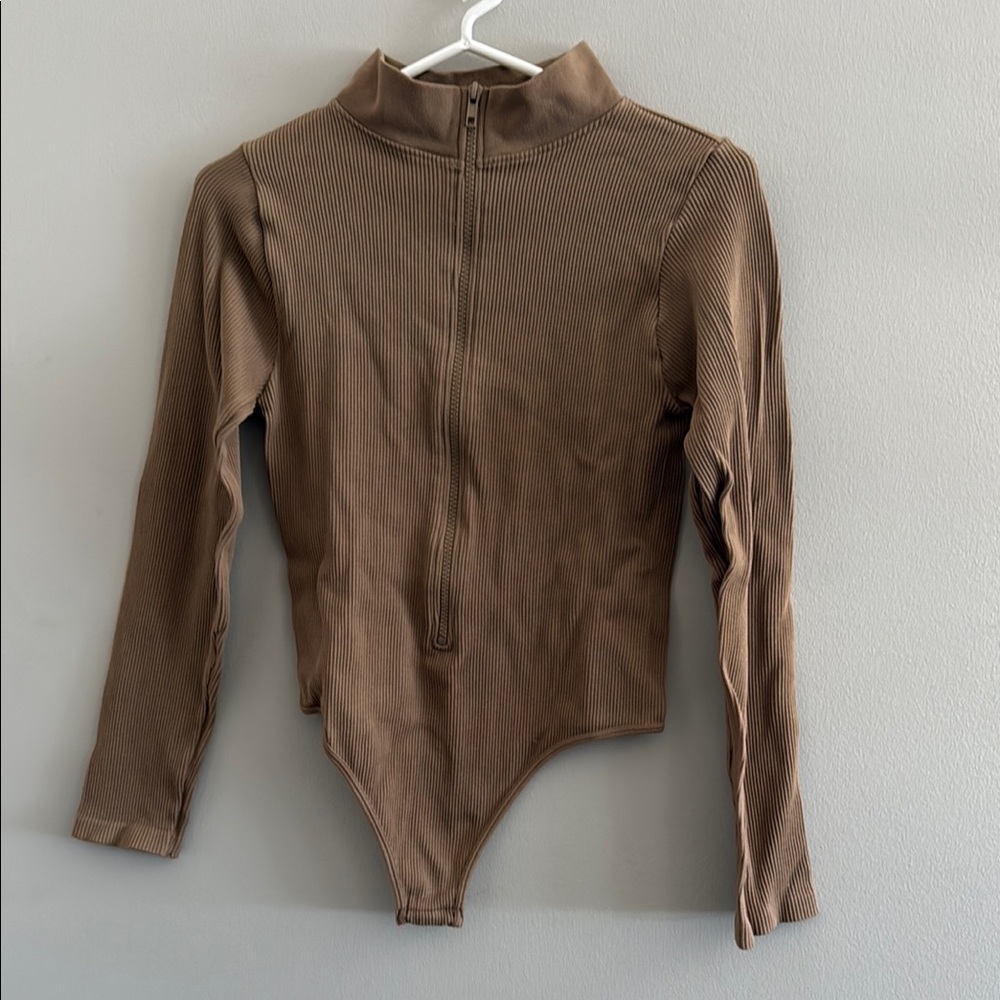 Long Sleeve Ribbed Stretch Bodysuit